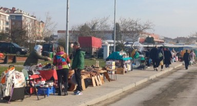 Yılın son pazarına yoğun ilgi