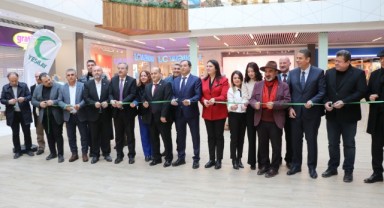 Bağımlılıklara dikkat çeken sergi