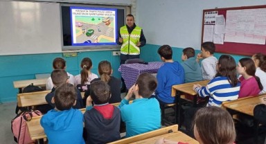 Jandarmadan öğrencilere trafik eğitimi