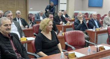 Meclis mütevelli heyetini seçti