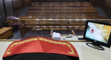 Müdürünün yargılanması başladı