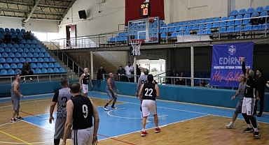 Uluslararası Veteran Basketbol Turnuvası başladı