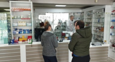 ‘Eczanelerde kur güncellemesi şart’