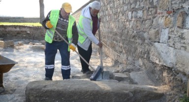 Edirne Mevlevihanesi’nin temellerine ulaşıldı