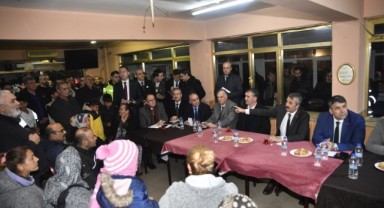 Sezer, mahalle ziyaretlerini sürdürüyor
