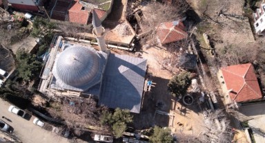 513 yıllık caminin restorasyonu sürüyor