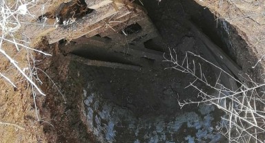 Definecilerden höyük tahribatı