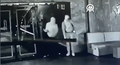 Eğlence mekanının kundaklanmasına 6 gözaltı