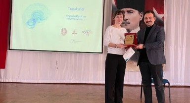 Fen Lisesinde Zihnin Biyolojisi konulu söyleşi