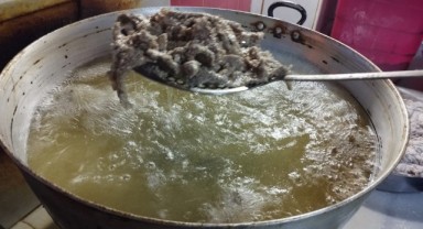 Tava ciğerle iftar açtılar