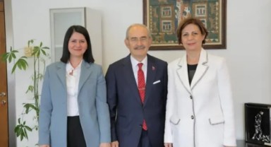 Akın, Büyükerşen ile görüştü