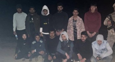 Bulgaristan sınırında 12 düzensiz göçmen
