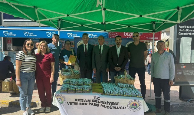 Keşan Belediyesi’nden canlara mama