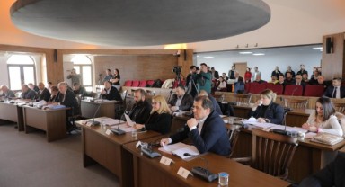 Oy oranların göre belediye meclisi