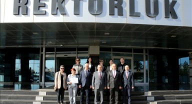 TÜ'de akreditasyon sevinci