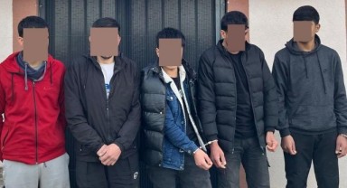 21 düzensiz göçmen yakalandı