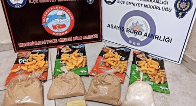 Cips paketlerine gizlenmiş uyuşturucu yakalandı