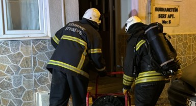 Dairesini ateşe verip kaçtı