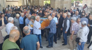 Emekli öğretmen son yolculuğuna uğurlandı