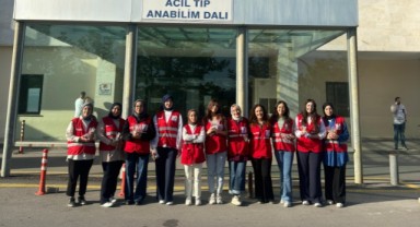Genç Kızılay’dan Hemşireler Günü’nde Anlamlı Ziyaret
