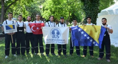 Hem yarıştılar hem tecrübe edindiler