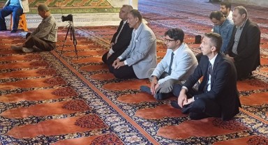 ‘İnsan geçmişiyle, geleceğe ışık tutar’