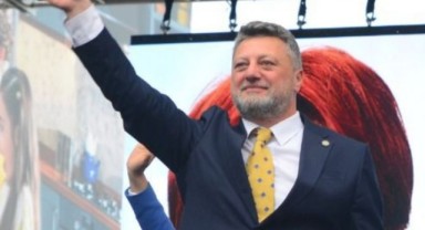 ‘Mevcut anayasaya uyun o halka yeter’