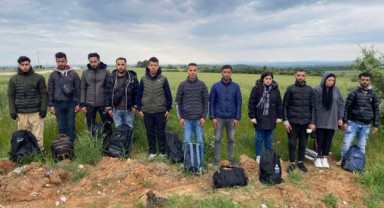 Bir ayda 870 düzensiz göçmen yakalandı