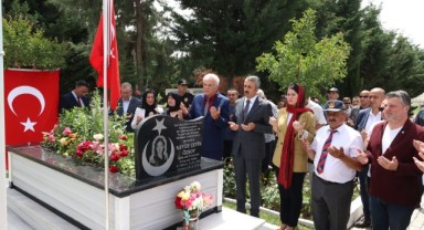 Edirne şehidini kabri başında andı