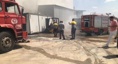 Fabrikada yangın