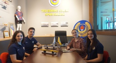 Kolej öğrencilerine Polonya'dan davet
