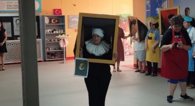 Özel Yüreklerden canlı resim sergisi