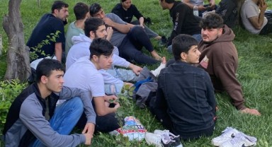 Tırda 18 kaçak göçmen yakalandı