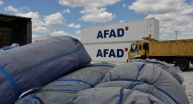 Afetlere hazırlık 6 bin çadır depolandı