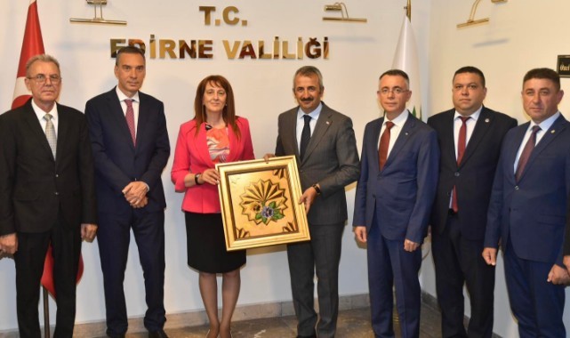 Burgaz’dan Vali Sezer’e ziyaret