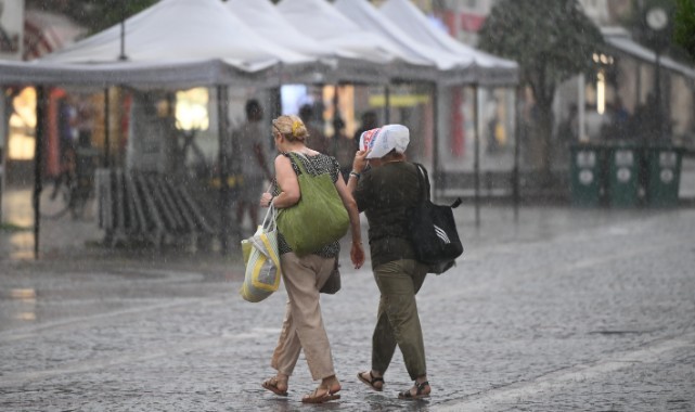 Edirne'de sağanak etkili oldu