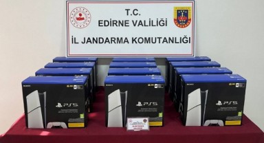 Gümrük kaçağı oyun konsolları yakalandı
