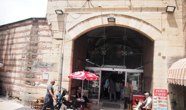 ‘Komşunun yokluğu fahiş fiyat’
