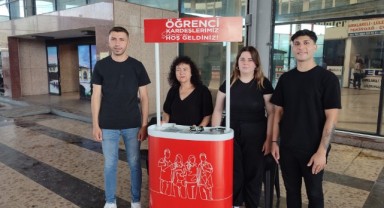 CHP öğrencileri otogarda karşıladı