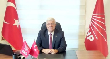 'Siyasi baskı halkın hizmet hakkını engelliyor'