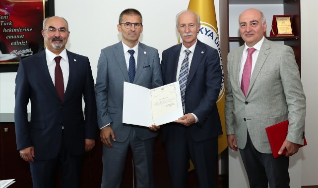 Yeni Başhekim Çolak oldu