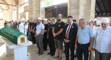 Avcı son yolculuğuna uğurlandı