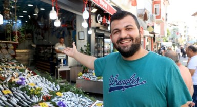 Balık tezgahlarında palamut bolluğu