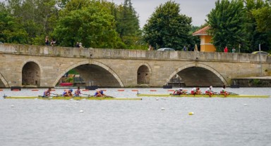 Balkan Kürek Şampiyonası'nda 18 madalya