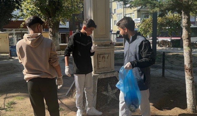 Çocuklardan polis parkı sürprizi
