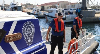 Deniz polisi görev başında