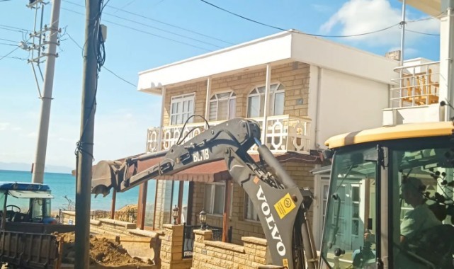 Erikli sahilinin yolları yenileniyor