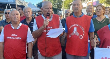 ‘Kırmızı kartlarımız cebimizde hazır’