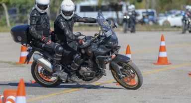 Motosikletli Yunus Timi’nden gösteri