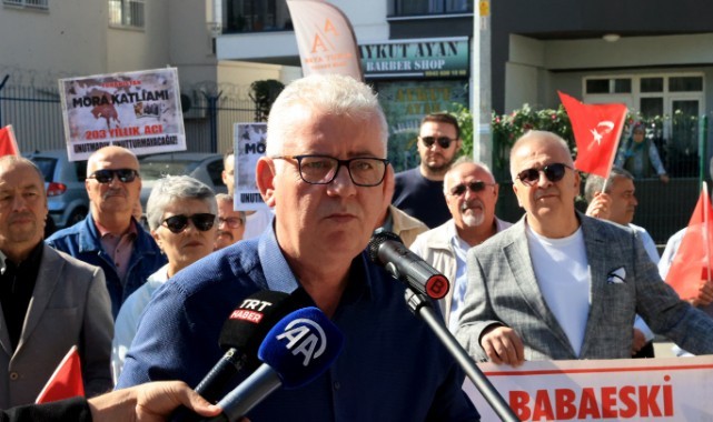 Yunanistan Konsolosluğuna siyah çelenk